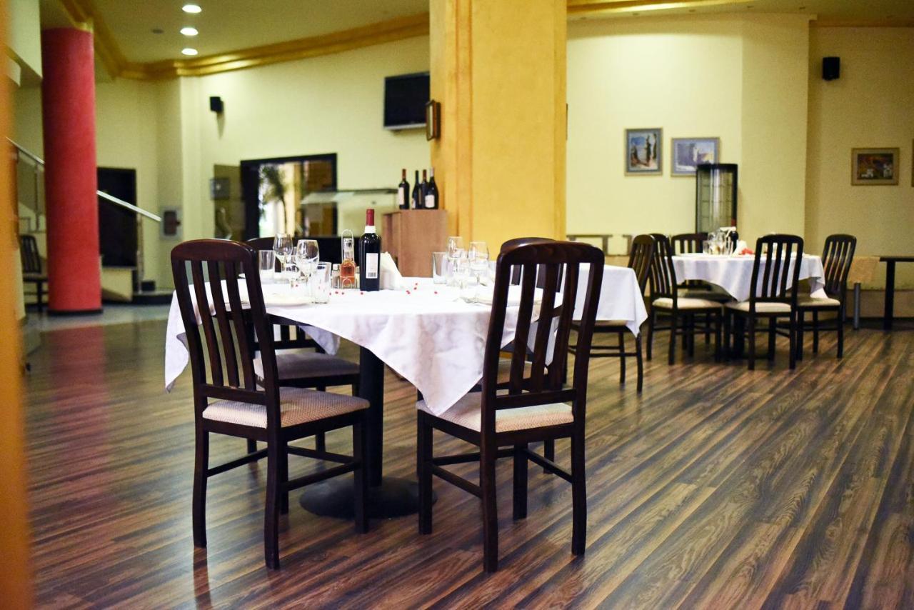 Aparthotel Vris Carevo Pokoj fotografie